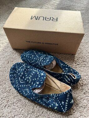 Raum Goods - Women's Barefoot Grounding Mudcloth Slip-on Shoes - Limited